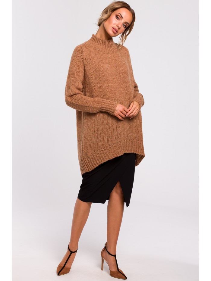 M468 High-low pullover...