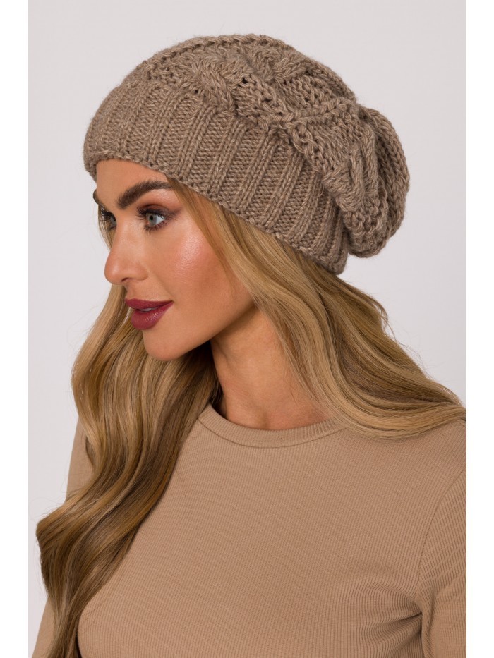 M897 Cable knit beanie - beige