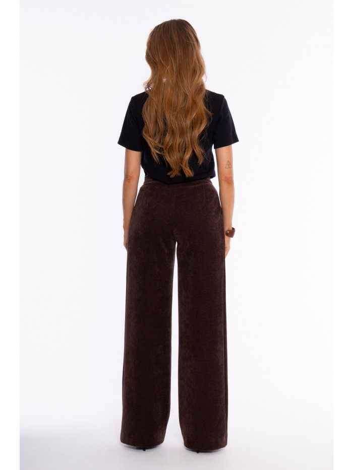 M932 Pleated corduroy...